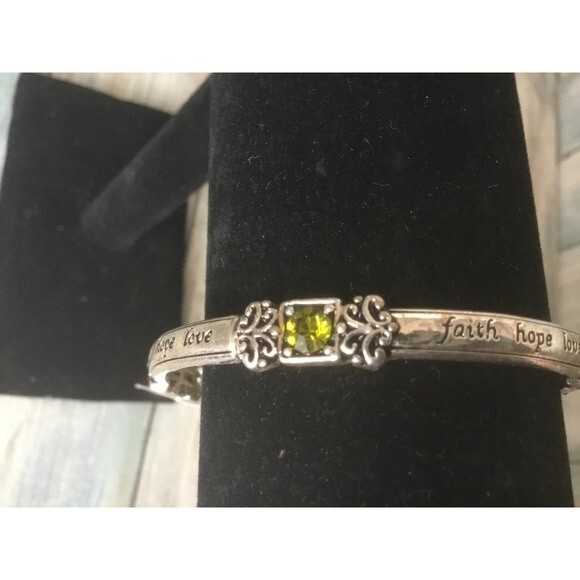 Silver Bracelet with Green Accents - Picture 4 of 4